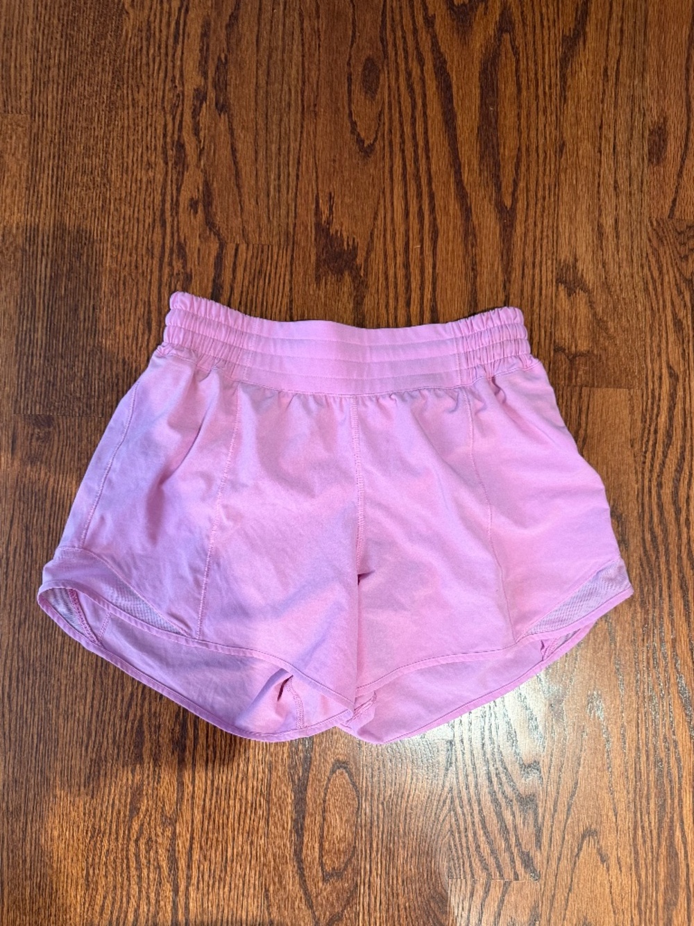 Hotty hot shorts lined, high rise 4" size 6